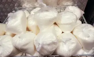 Алматы устанавливает фиксированные цены на куриное мясо и сахар в рамках экономической стабилизации