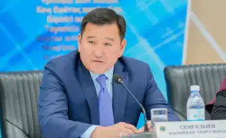 Награждение лучших педагогов в Астане: шаг к повышению качества образования