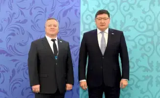 Обсуждение рабочих профессий как ключа к экономическому процветанию на Форуме Казахстана и России