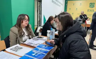 Ярмарка вакансий открывает новые карьерные горизонты для студентов столицы