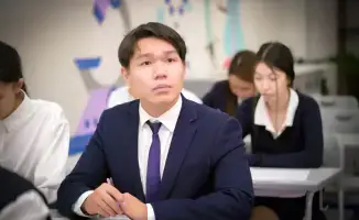 Массовое написание изложений школьниками Казахстана как шаг к повышению правовой культуры и безопасности