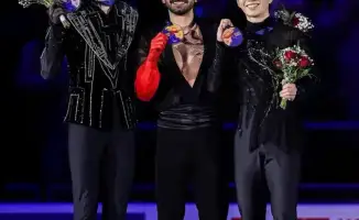 Қазақстандық мәнерлеп сырғанаушы Михаил Шайдоров АҚШ-тағы Гран-придегі жетістігімен ұлттық спортқа үлес қосуда