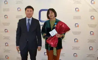 Золотые нити статистики: сотрудники Бюро удостоены наград в день 105-летия национальной статистики