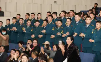 Бахадир Бекзат из Туркестанской области на церемонии награждения проекта Мың бала