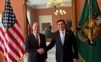 Мосты диалога: Ерлан Аккенженов и Брэдли Смит обсуждают экономические санкции в Вашингтоне