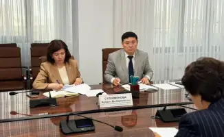 Усиление профсоюзов может привести к улучшению условий труда педагогов в Казахстане