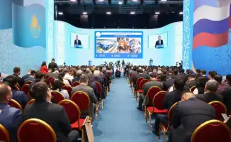 Костанайская область делится опытом индустриального развития на межрегиональном форуме Казахстана и России, подчеркивая важность инвестиций и подготовки кадров.