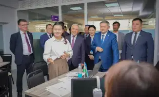 Визит министра науки Казахстана в Чирчикский филиал ЮКИУ: укрепление образовательных связей и сотрудничества молодежи