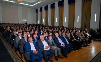 Аграрии области Абай отмечены наградами на празднике труда