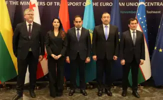 Участие Казахстана в Форуме инвесторов подчеркивает важность международного сотрудничества в развитии Транскаспийского транспортного коридора