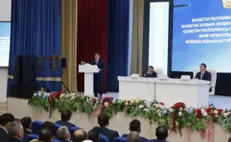 Советник Президента Малик Отарбаев провёл встречу с жителями Кербулакского района, обсуждая цифровую трансформацию и достижения в экономике.