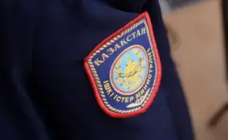 В Астане вандалы сломали лифт и разбили окно: новый виток хулиганства под контролем правоохранителей