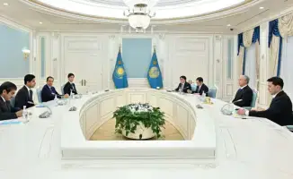 Обсуждение развития падела в Казахстане: встреча с президентом FIP и председателем Premier Padel