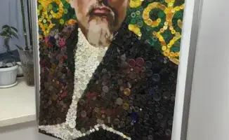 Дошкольники Астаны создают портрет Абая Кунанбайулы из пуговиц, развивая художественные навыки и уважение к культурному наследию