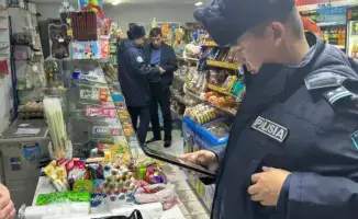 В Астане прошел рейд по выявлению незаконной торговли насваем и снюсом