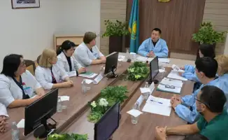 Региональный глава Асаин Байханов ознакомился с работой Павлодарского областного кардиологического центра и обсудил модернизацию медицинского оборудования