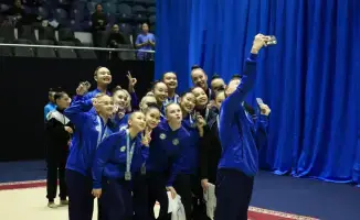 Гимнастический балет: Астанинские спортсменки блистали на чемпионате с 18 медалями