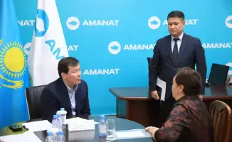 Аким области Асхат Шахаров провел прием граждан, обсуждая социальные вопросы и жилищные условия