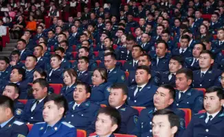 Форум молодых государственных служащих в Туркестане: акцент на честность и патриотизм в развитии общества