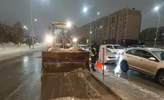 В Астане применяют более 1 100 единиц спецтехники для борьбы со снегом в зимний период