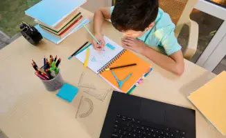 Санврач Алматы: Онлайн-обучение в школах на фоне роста гриппа и ОРВИ