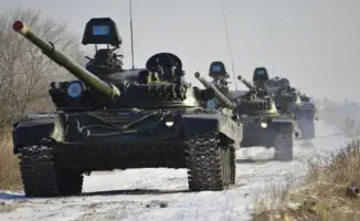 На дорогах Казахстана: военная техника в пути — не дайте себе стать попутчиком в этом движении