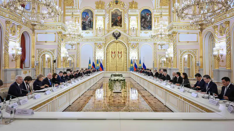 Токаев и Путин укрепляют связи: новая декларация открывает путь к углубленной интеграции Казахстана и России {city2}