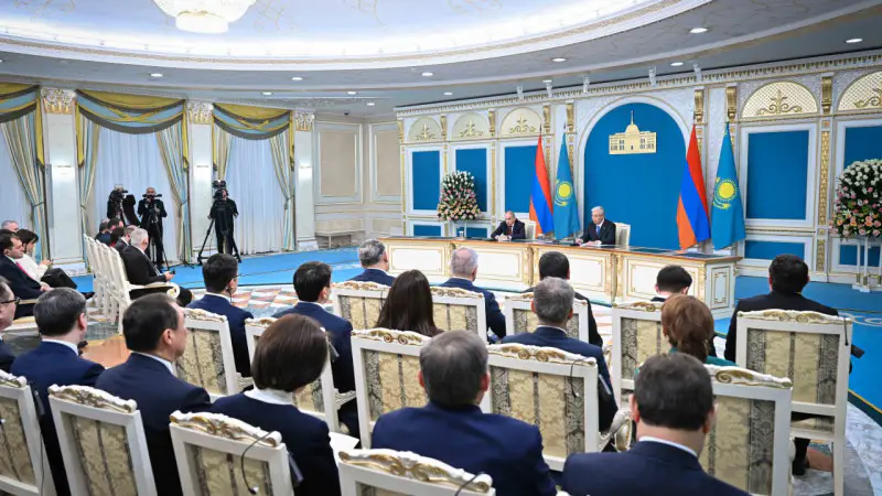 Токаев и Пашинян: Симпатия, которая объединяет народы {city2}