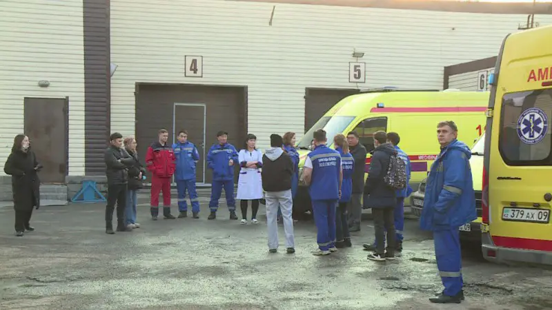 Условия труда фельдшеров скорой помощи в Темиртау: низкая зарплата и проблемы с работой {city2}