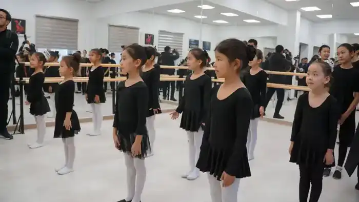 Музыкальную школу на 300 мест открыли в Туркестанской области на возвращенные активы (5)