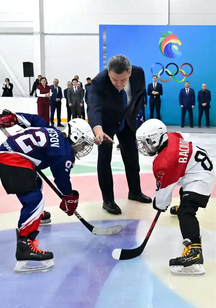 Новая ледовая арена открылась в микрорайоне Жас Өркен (10)