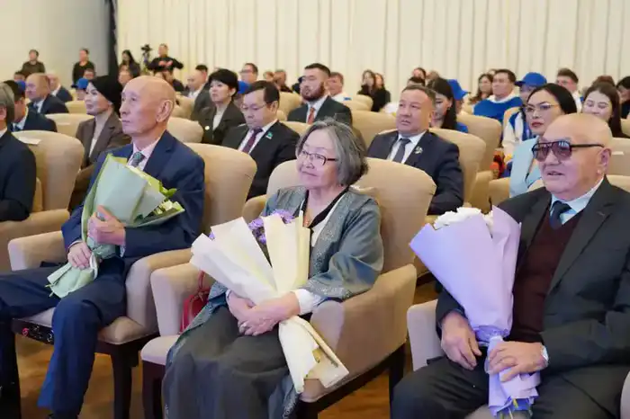 Церемония награждения студентов колледжей на чемпионате WorldSkills в Акмолинской области {city2}