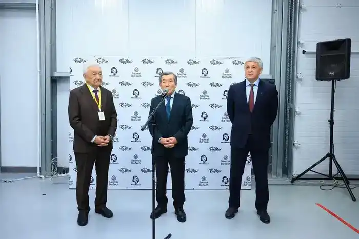 Новый источник здоровья: в Карагандинской области запустили производство сухого молока из кобыл и верблюдов {city2}