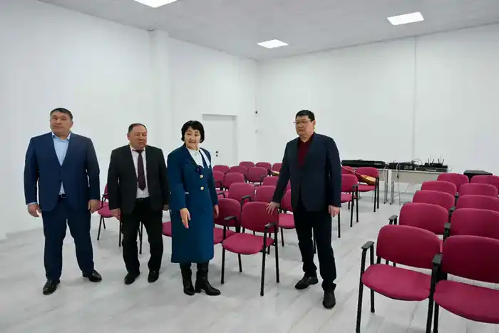 В средней школе Кызылкия в селе Тарлаулы Аягозского района провели капитальный ремонт (5)