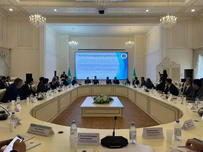 В Караганде обсудили вопросы промышленной безопасности (2)