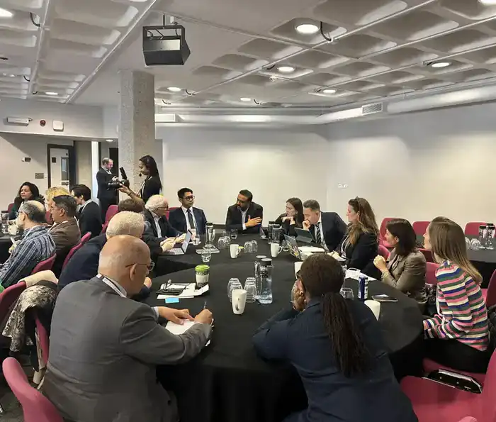 Университеты перед вызовом ИИ: Казахстан присоединяется к глобальному движению за будущее образования (6)