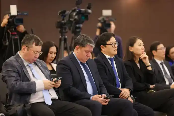 Рост объема жилищного строительства в Казахстане: 16,9 млн м2 жилья за 11 месяцев 2025 года {city2}