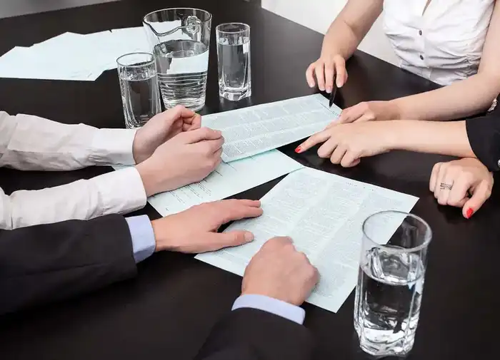 В 2025 году госорганы актуализировали более 130 профессиональных стандартов, включая направления в виртуальной реальности и кибербезопасности. {city2}