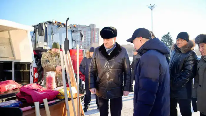 Новая специализированная техника для лесных хозяйств Восточного Казахстана: улучшение охраны лесов и снижение риска пожаров {city2}