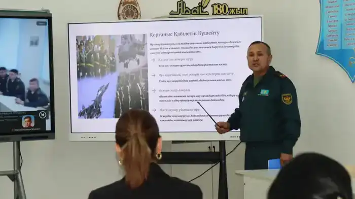 В ШЫМКЕНТЕ ПРОШЛА РЕСПУБЛИКАНСКАЯ КОНФЕРЕНЦИЯ, ПОСВЯЩЁННАЯ 80-ЛЕТИЮ ГЕНЕРАЛА АРМИИ (2)