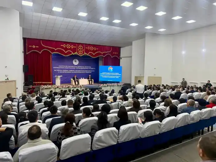 В текущем году в Уалихановском районе отремонтировано 150 километров автомобильных дорог (3)