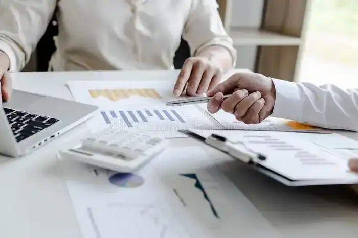 Упрощение декларирования доходов на краудфандинговых платформах МФЦА: влияние на налоговую отчетность физических лиц {city2}