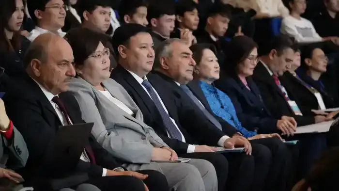 В Туркестане обсудили влияние философии Великой степи на современную правовую культуру (2)