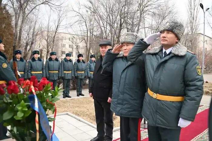 Память Бауыржана Момышулы как основа воспитания патриотизма среди молодежи {city2}