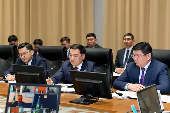 Прошло расширенное аппаратное совещание (2)