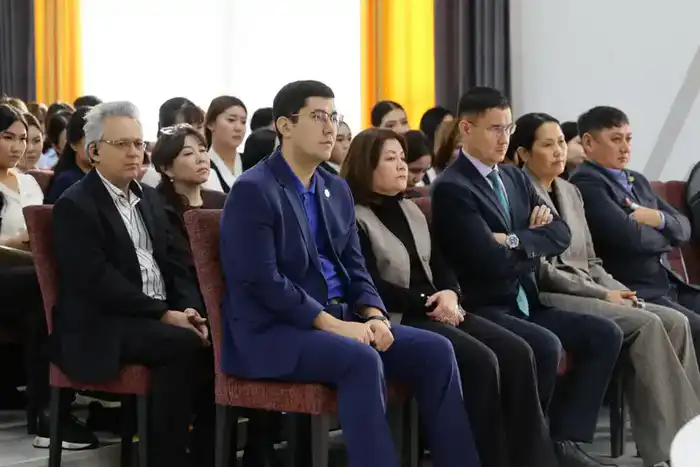 В области Абай будет разработана карта кадровых потребностей (3)