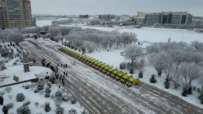 В Атырау пополнился автопарк службы скорой помощи (6)