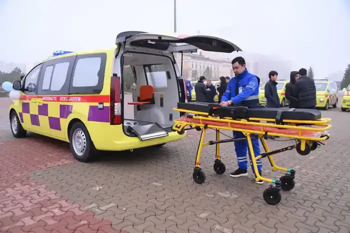 30 НОВЫХ САНИТАРНЫХ АВТОМОБИЛЕЙ ПЕРЕДАНЫ СЛУЖБЕ СКОРОЙ ПОМОЩИ ШЫМКЕНТА (2)
