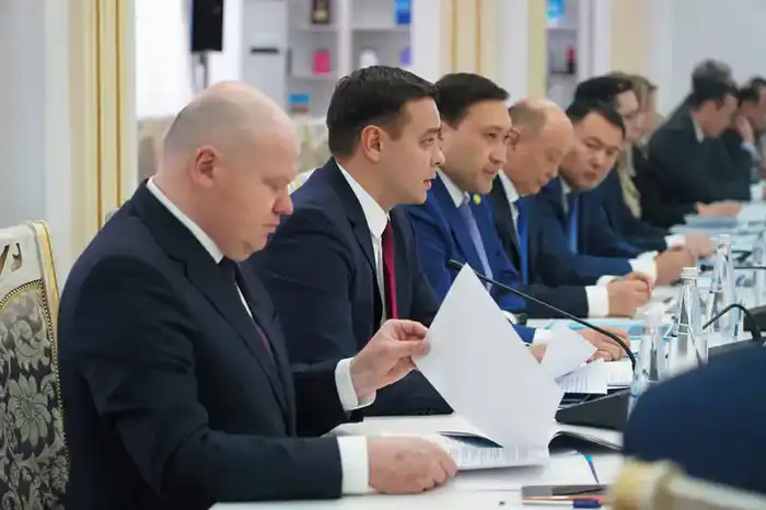 Антикоррупционный щит: защита прав человека в мире подводных камней {city2}