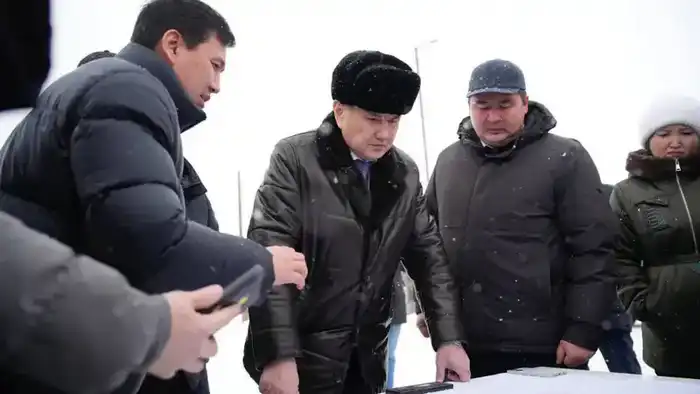 Аким ВКО провел встречу с населением района Самар (6)